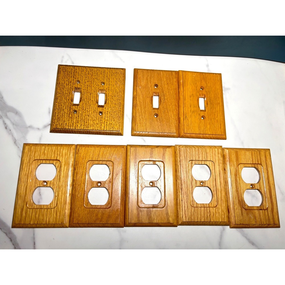 Wood Wall Plate Lot 8pc Oak Finish Duplex Outlet and Toggle Switch Covers